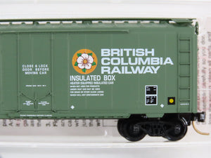 N Scale Micro-Trains 21230 BCOL British Columbia Railway 40' Box Car 8004 RTR