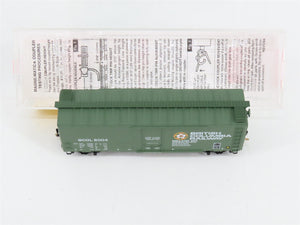 N Scale Micro-Trains 21230 BCOL British Columbia Railway 40' Box Car 8004 RTR