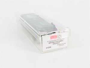 N Scale Micro-Trains 21230 BCOL British Columbia Railway 40' Box Car 8004 RTR