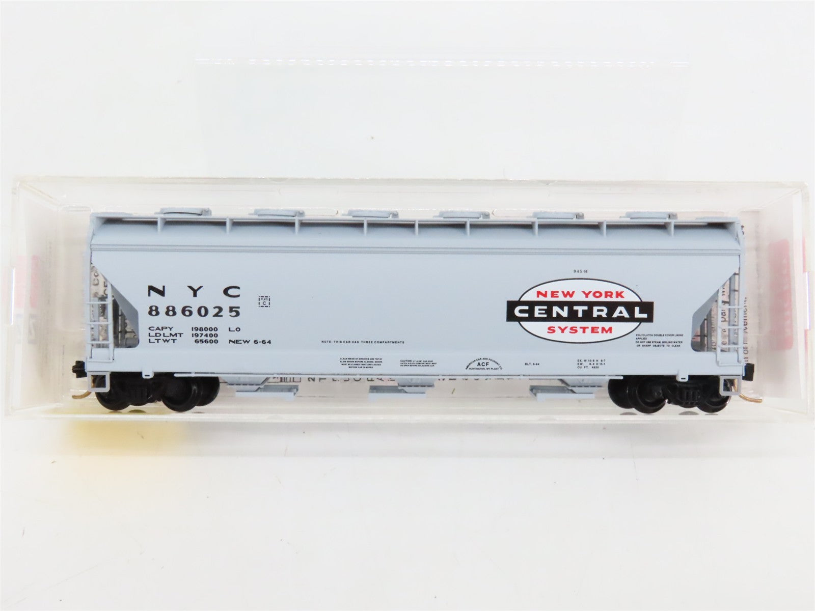 N Scale Micro-Trains MTL 93030 NYC New York Central 3-Bay Hopper 886025 RTR