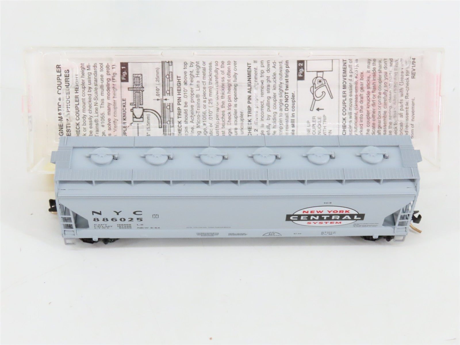 N Scale Micro-Trains MTL 93030 NYC New York Central 3-Bay Hopper 886025 RTR