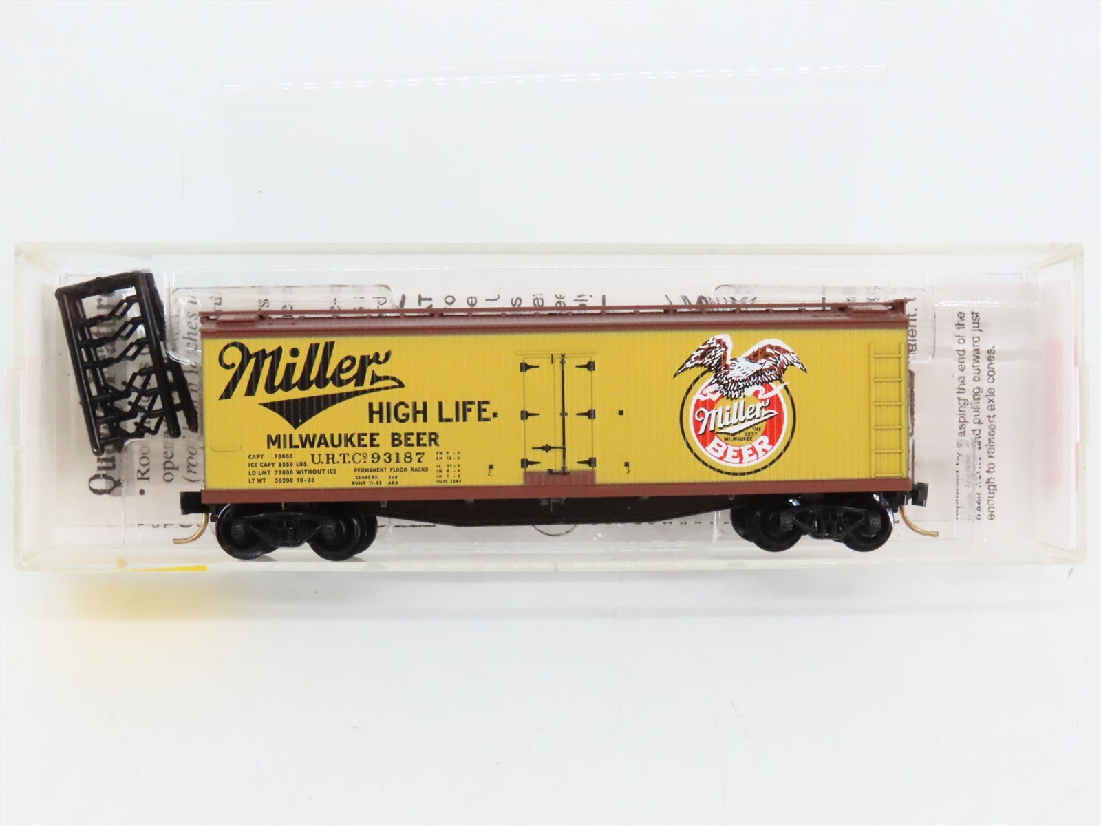 N Scale Micro-Trains MTL 49410 URTC Miller High Life 40' Wood Reefer 93187 RTR