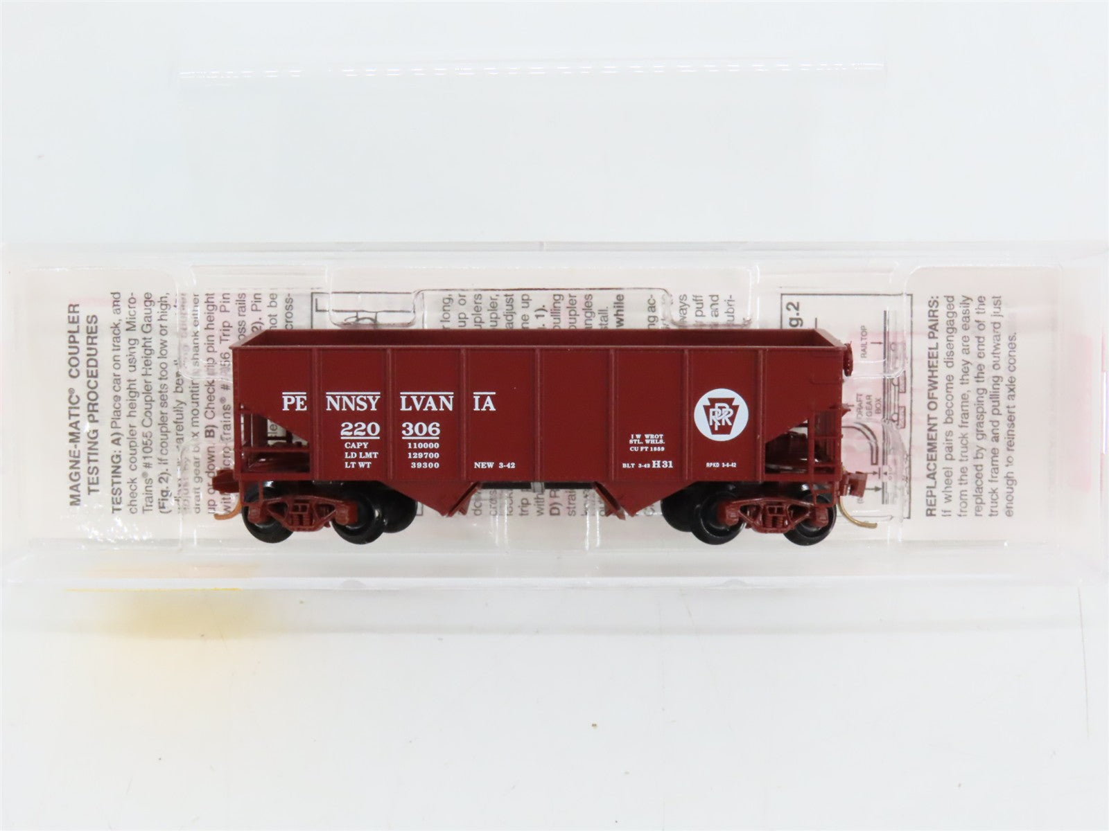N Scale Micro-Trains 56060 PRR Pennsylvania 33' 2-Bay Hopper 220306 RTR