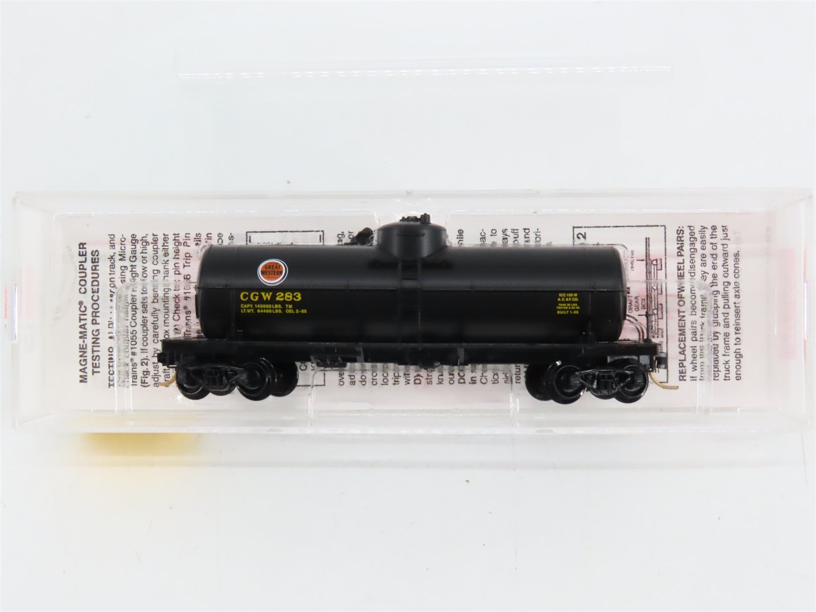 N Scale Micro-Trains 65410 Chicago Great Western 39' Single Dome Tank Car RTR