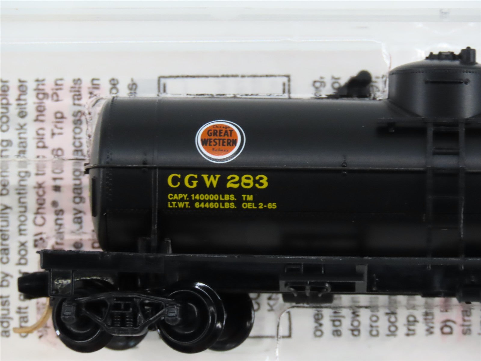 N Scale Micro-Trains 65410 Chicago Great Western 39' Single Dome Tank Car RTR