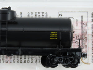 N Scale Micro-Trains 65410 Chicago Great Western 39' Single Dome Tank Car RTR