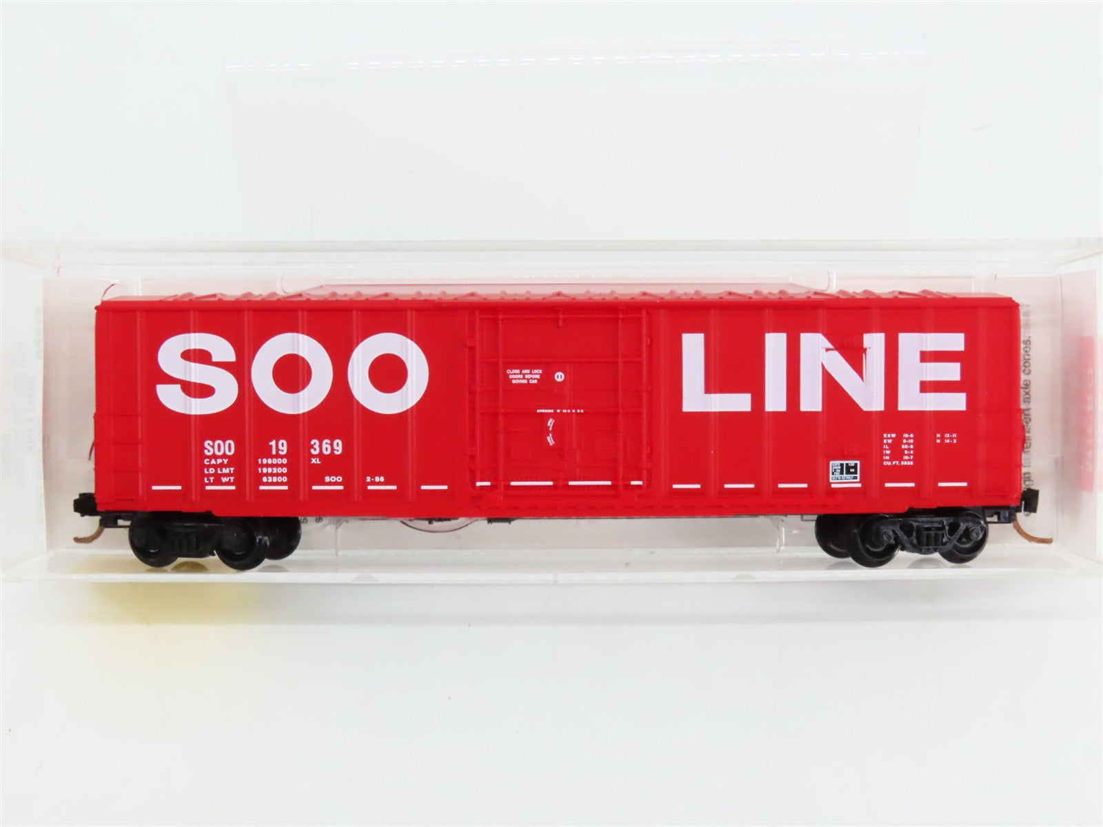 N Scale Micro-Trains 27260 Soo Line 50' Rib Side Plug Door Box Car 19369 RTR