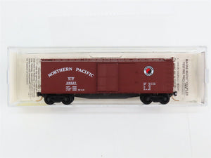 N Scale Micro-Trains 39030 NP Northern Pacific 40' Box Car 38527 RTR