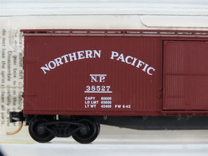 N Scale Micro-Trains 39030 NP Northern Pacific 40' Box Car 38527 RTR