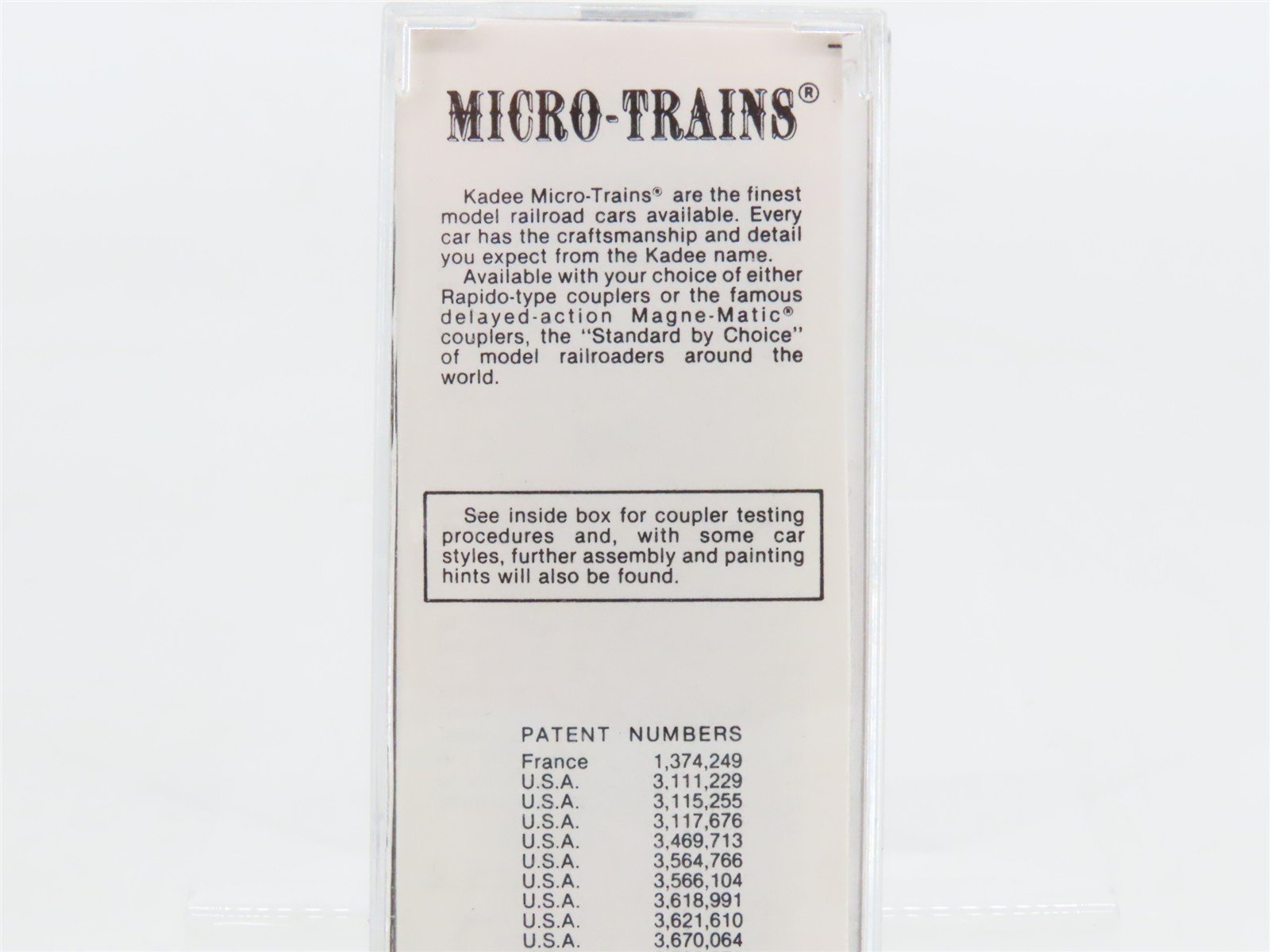 N Scale Micro-Trains 27110 Canadian National 50' Rib Side Plug Door Box Car RTR