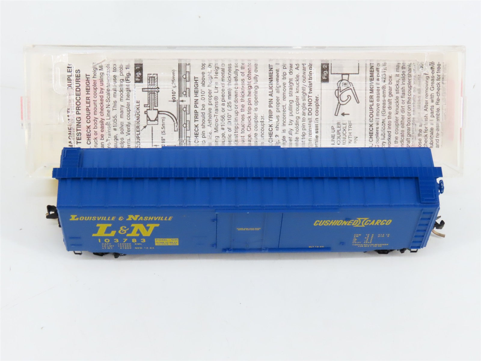 N Scale Micro-Trains 32140 LN Louisville & Nashville 50' Plug Door Box Car RTR