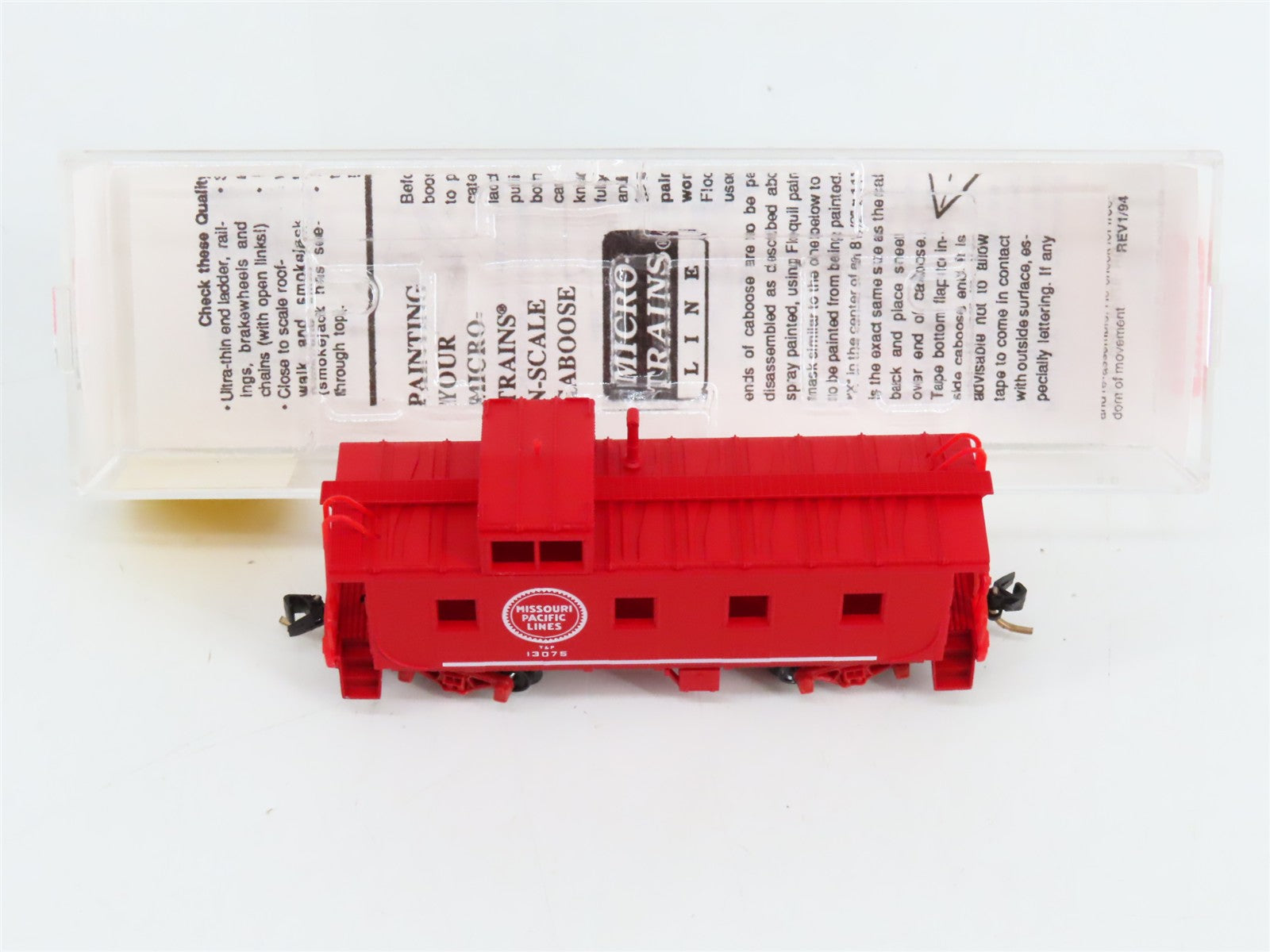 N Scale Micro-Trains 100020 Missouri Pacific 36' Riveted Steel Side Caboose RTR