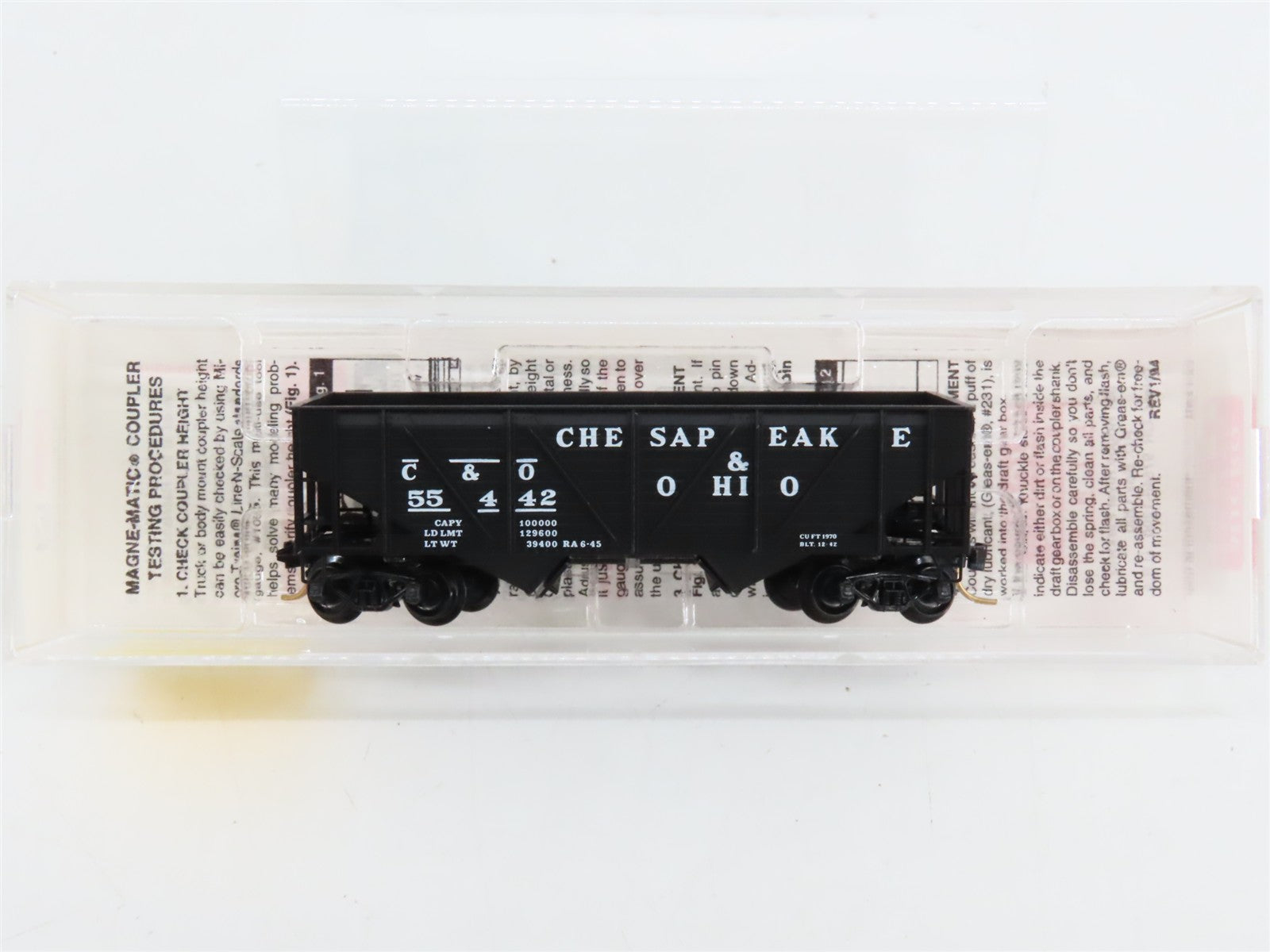 N Scale Micro-Trains 57070 C&O Chesapeake & Ohio 33' 2-Bay Hopper 55442 RTR