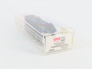 N Scale Micro-Trains 57070 C&O Chesapeake & Ohio 33' 2-Bay Hopper 55442 RTR