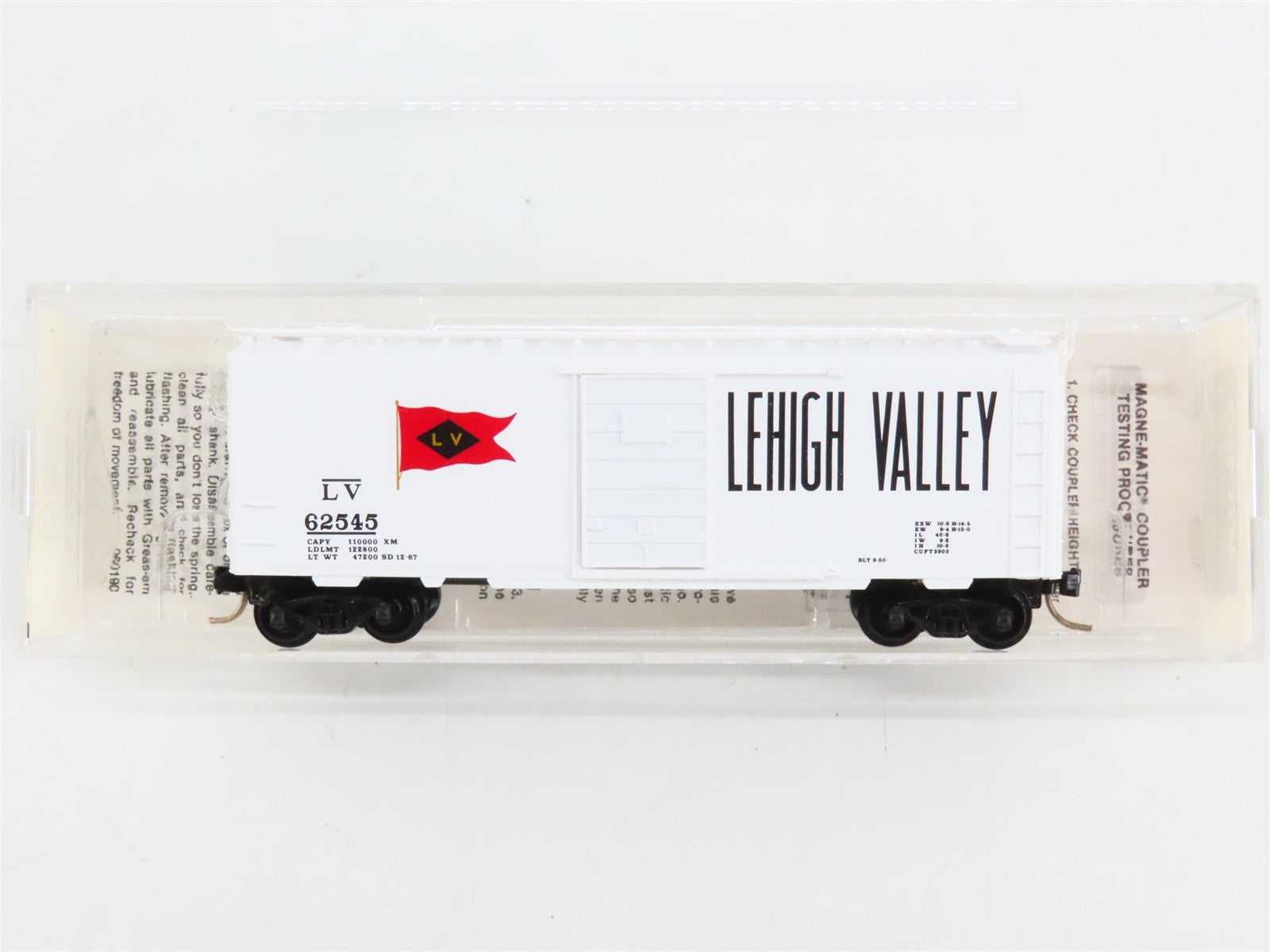 N Scale Micro-Trains 20126 LV Lehigh Valley 40' Standard Box Car Single Door RTR