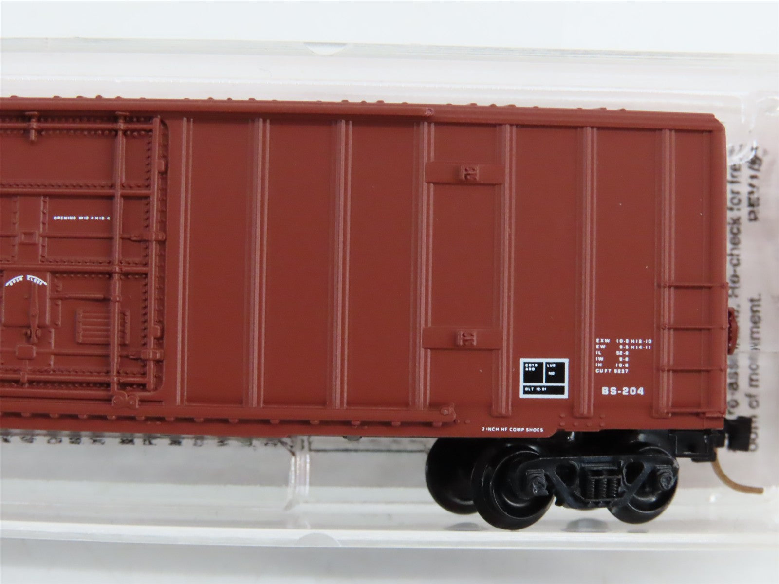 N Scale Micro-Trains 27230 SOU Norfolk Southern 50' Box Car 584877 RTR