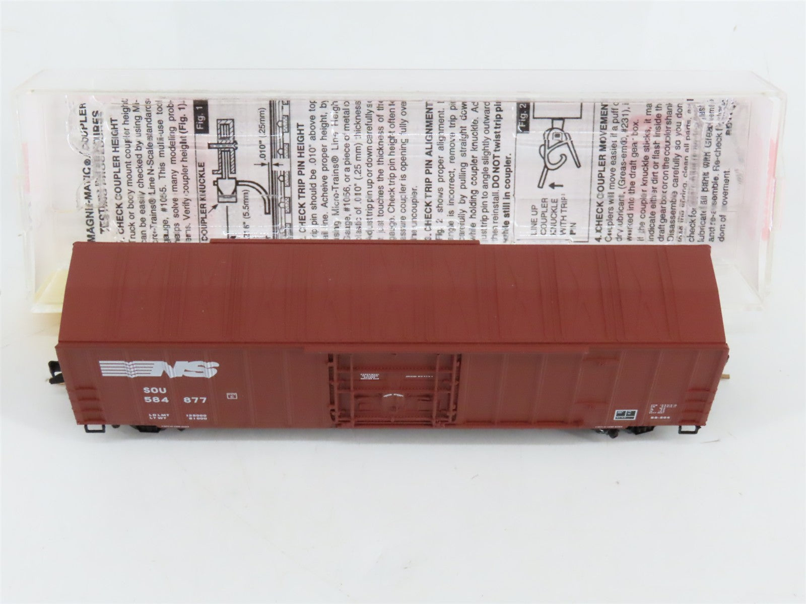 N Scale Micro-Trains 27230 SOU Norfolk Southern 50' Box Car 584877 RTR