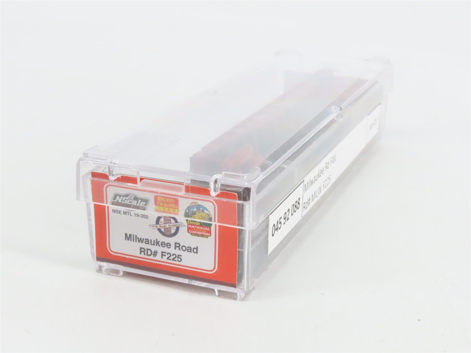 N Scale Micro-Trains NSE MTL 19-202 MILW Milwaukee Road 45' Flat Car #F225 RTR