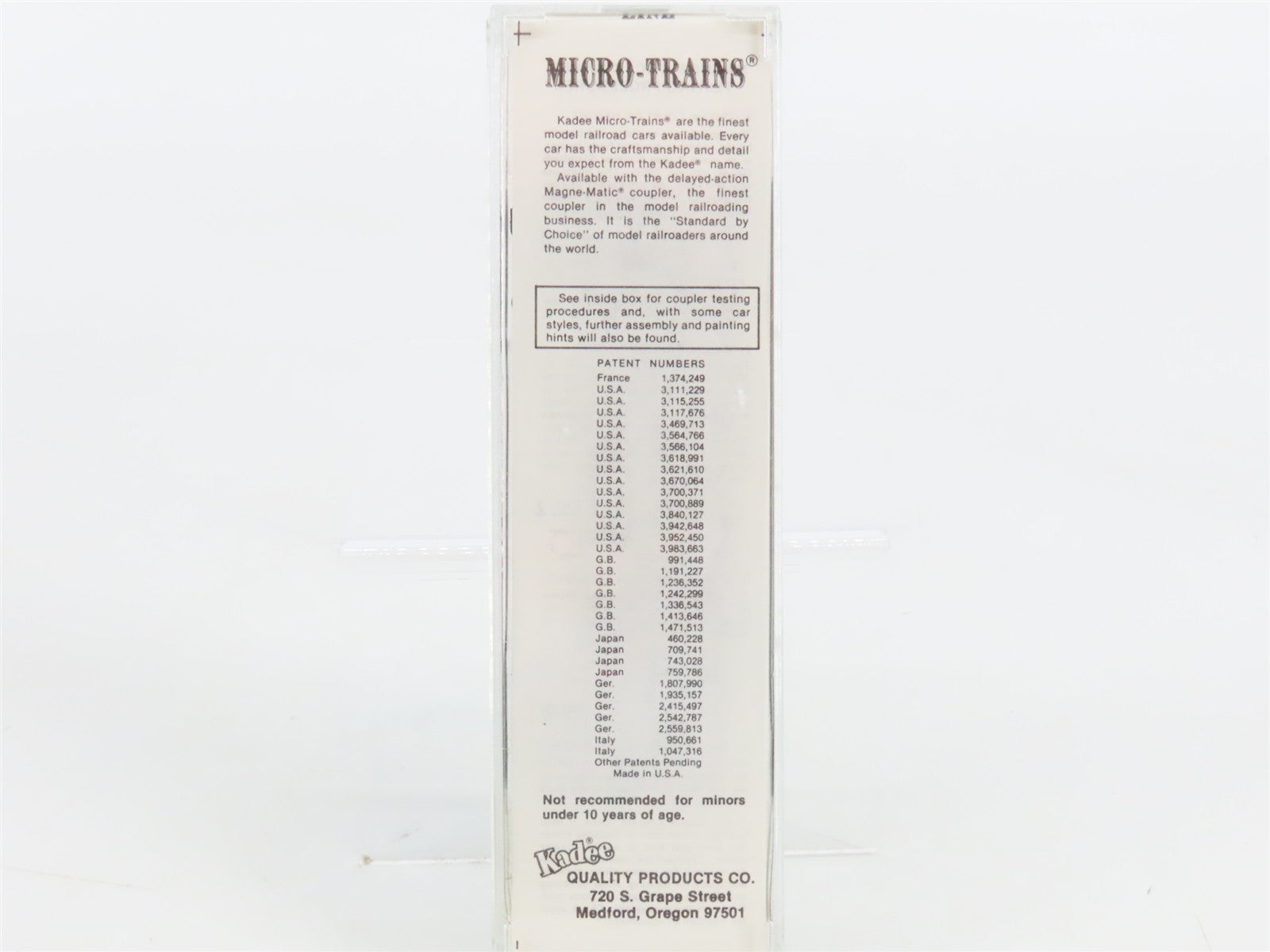 N Scale Micro-Trains 20930 LNE Lehigh & New England 40' Box Car 8019 RTR