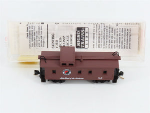 N Scale Micro-Trains MTL 51050 NP Northern Pacific 34' Caboose 1638 RTR