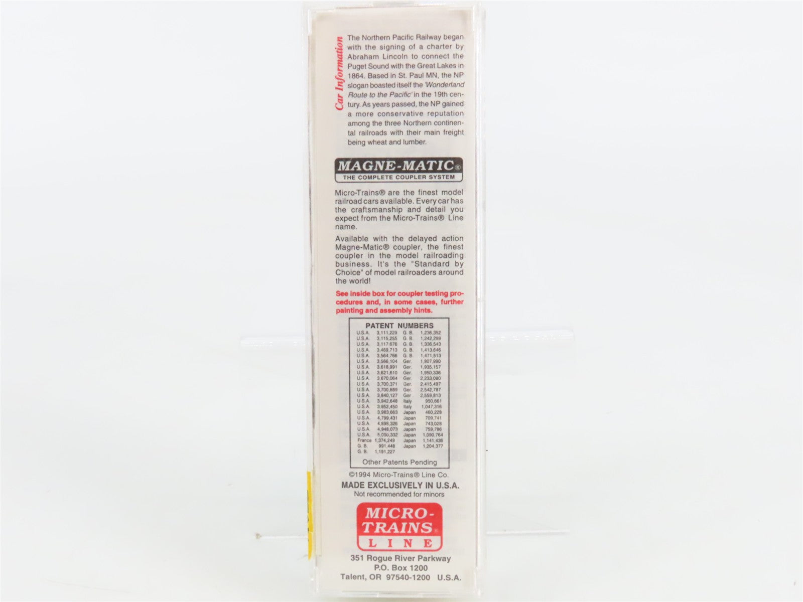 N Scale Micro-Trains MTL 51050 NP Northern Pacific 34' Caboose 1638 RTR