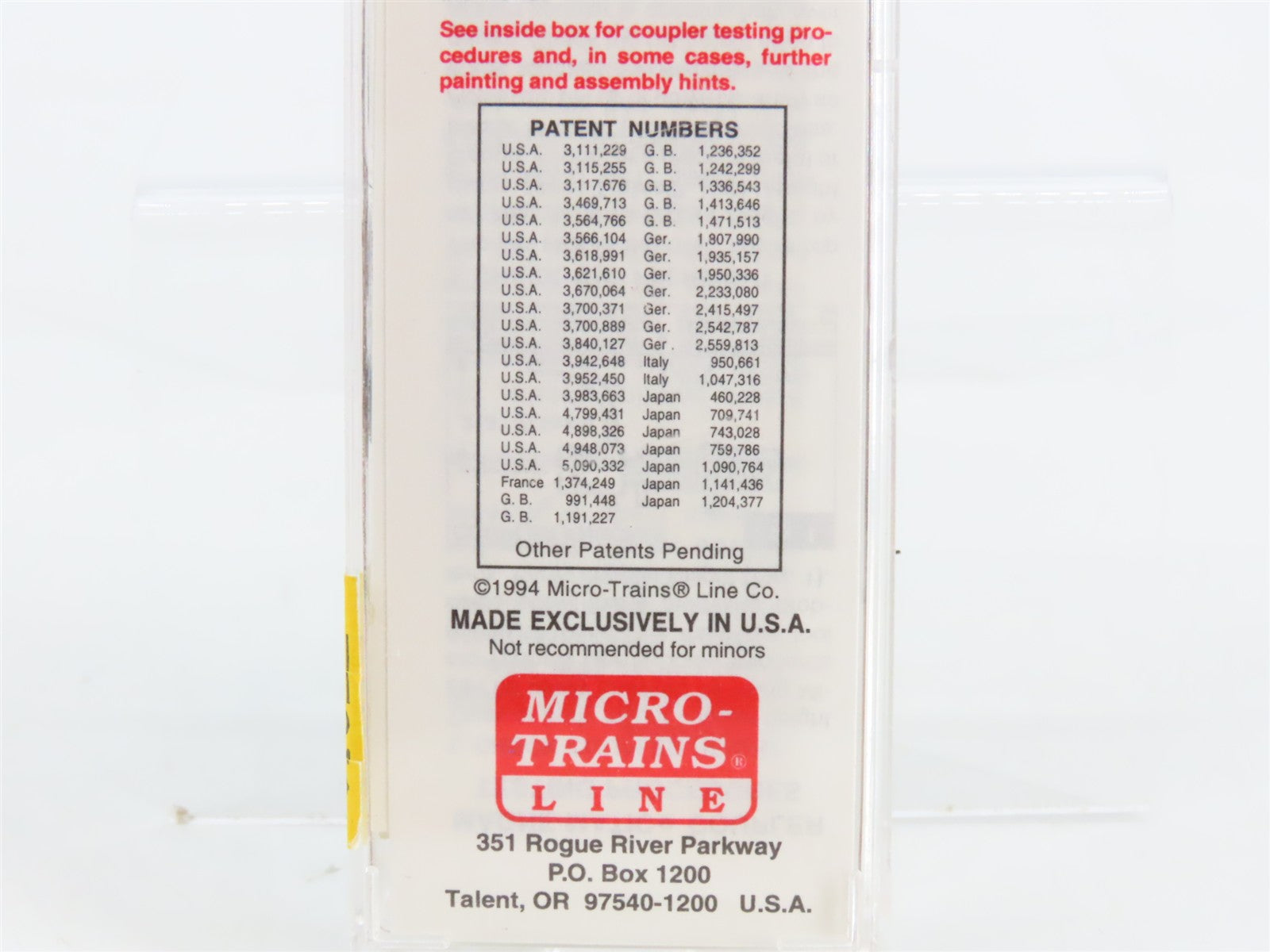 N Scale Micro-Trains MTL 51050 NP Northern Pacific 34' Caboose 1638 RTR