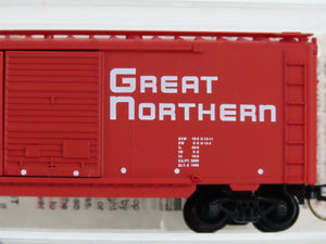 N Scale Micro-Trains MTL 23210 GN Great Northern 40' Box Car 3484 RTR