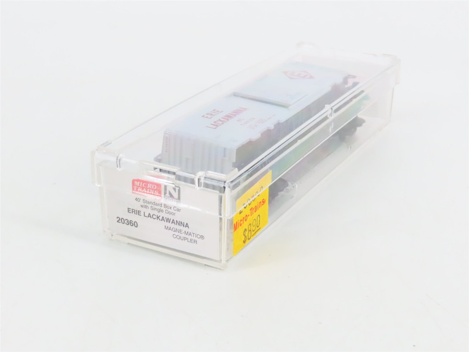 N Scale Micro-Trains MTL 20360 EL Erie Lackawanna 40' Box Car 74632 RTR