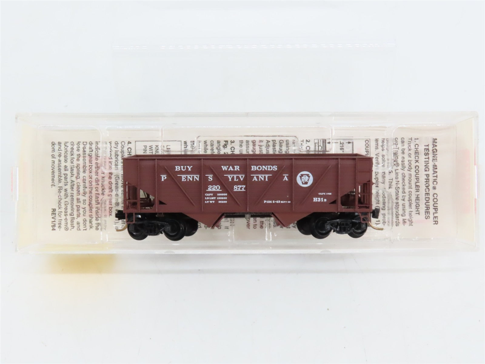 N Scale Micro-Trains MTL 57100 PRR Pennsylvania 33' 2-Bay Hopper 220877 RTR