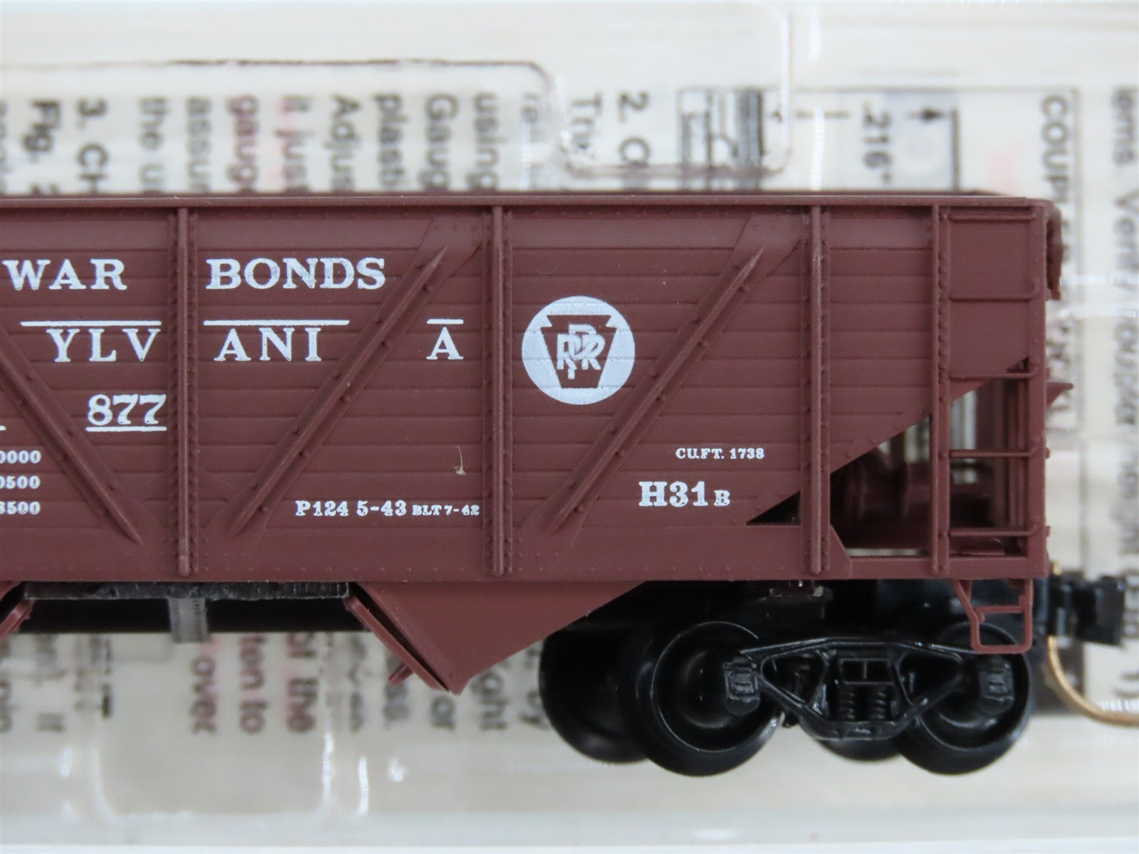 N Scale Micro-Trains MTL 57100 PRR Pennsylvania 33' 2-Bay Hopper 220877 RTR
