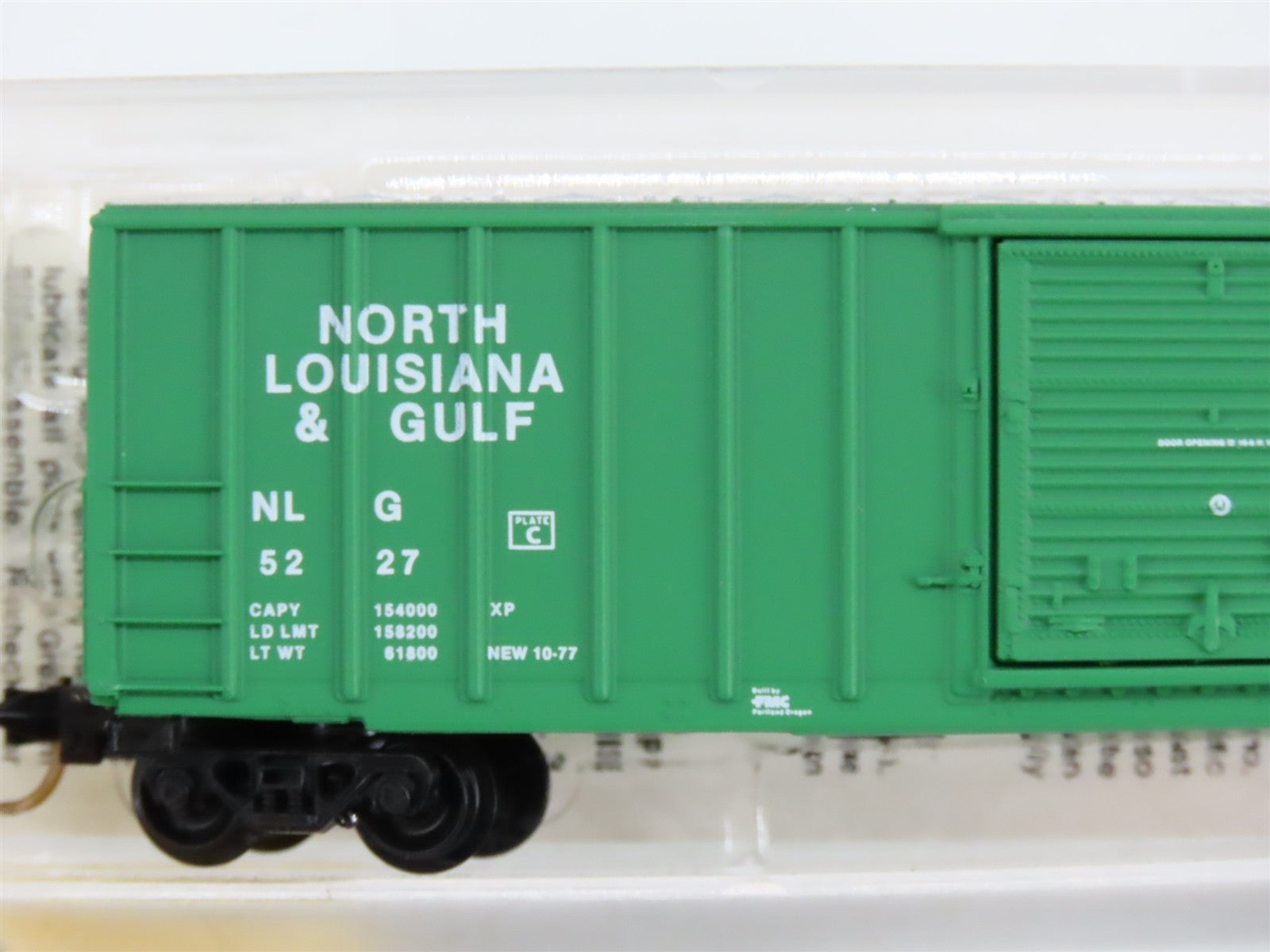 N Scale Micro-Trains MTL 25530 NLG North Louisiana & Gulf 50' Box Car 5227 RTR