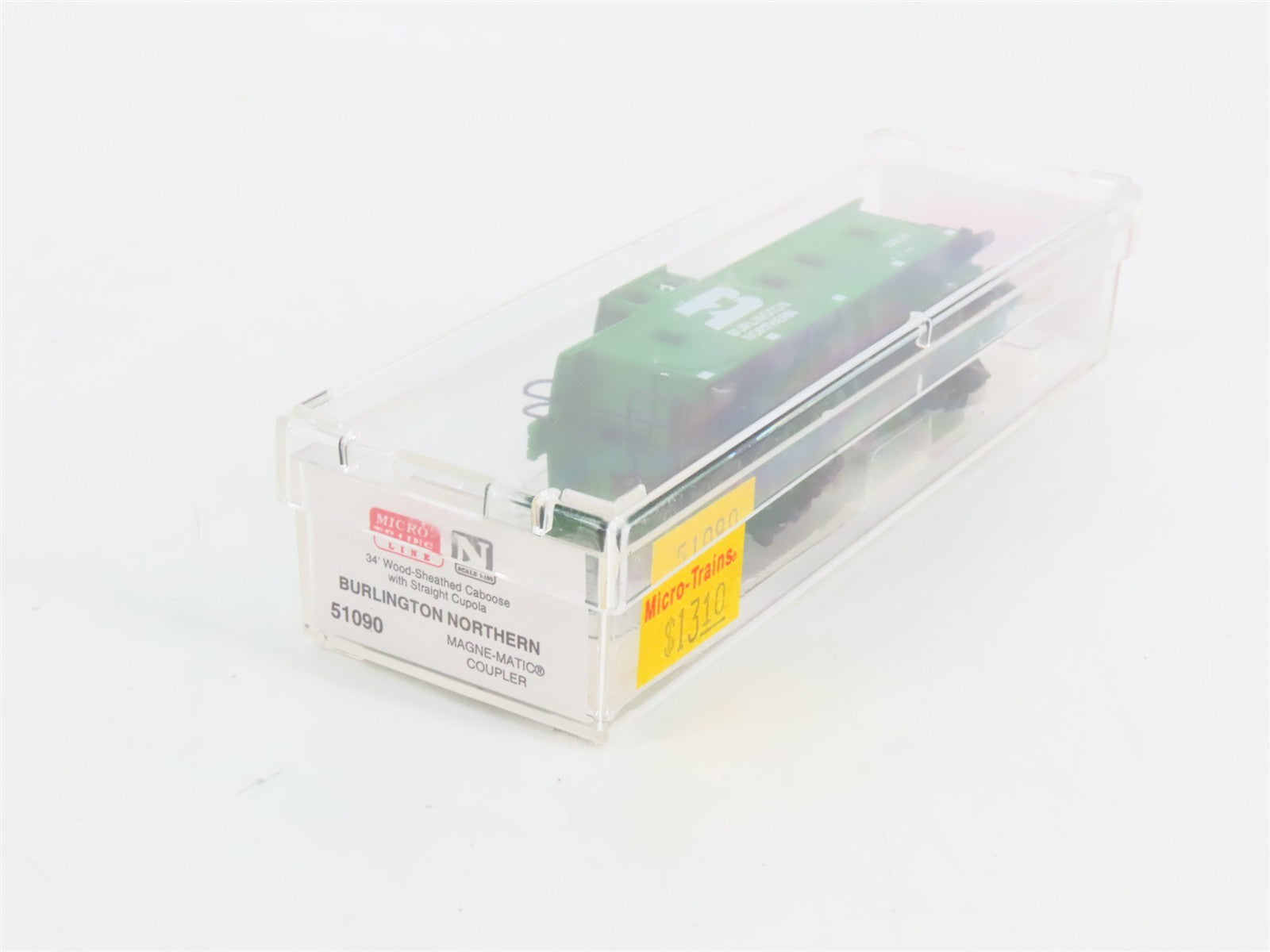 N Scale Micro-Trains MTL 51090 Burlington Northern 34' Wood-Sheathed Caboose RTR