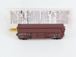 N Scale Micro-Trains MTL 29030 NP Northern Pacific 40' Box Car 8006 RTR