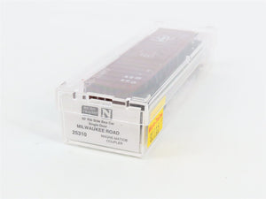 N Scale Micro-Trains MTL 25310 MILW Milwaukee Road 50' Rib Side Box Car RTR