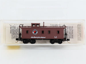 N Scale Micro-Trains MTL 51050 NP Northern Pacific 34' Wood-Sheathed Caboose RTR