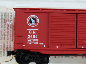 N Scale Micro-Trains MTL 23210 G.N. Great Northern 40' Double Door Box Car RTR