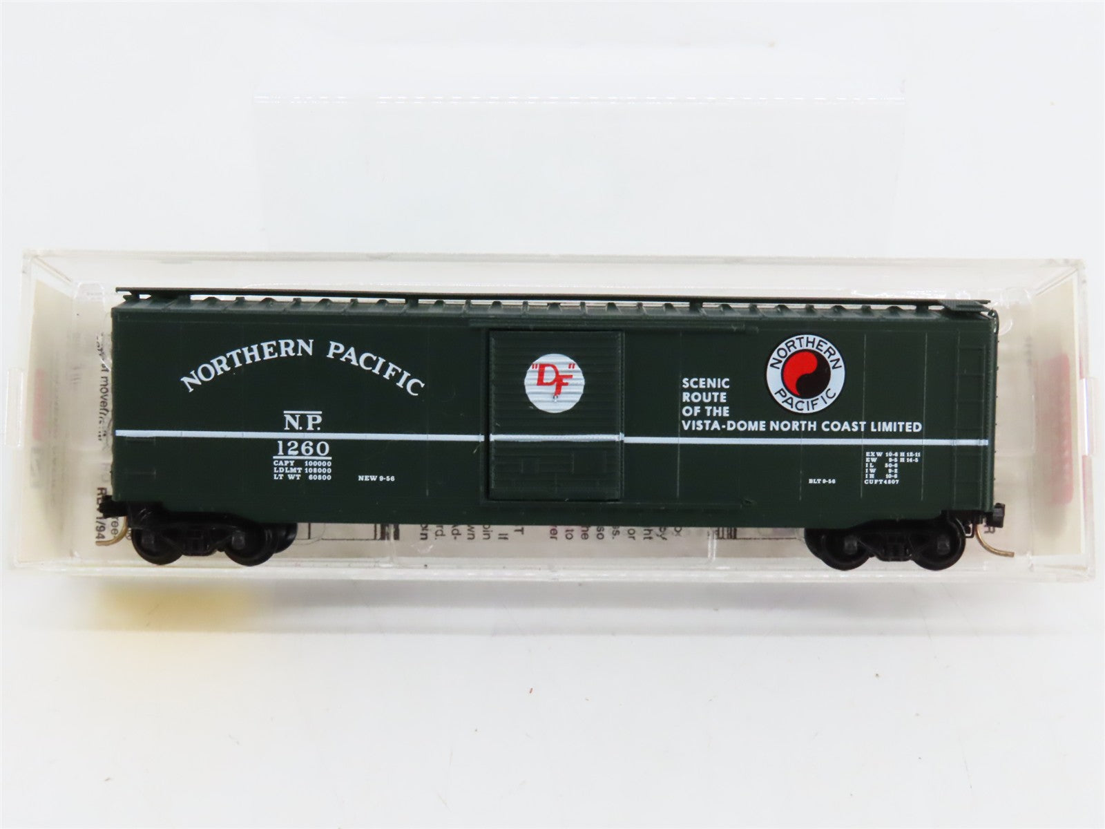 N Scale Micro-Trains MTL 31250 NP Northern Pacific 50' Box Car 1260 RTR