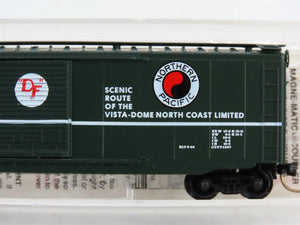 N Scale Micro-Trains MTL 31250 NP Northern Pacific 50' Box Car 1260 RTR