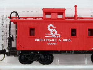 N Scale Micro-Trains MTL 50190 Chesapeake & Ohio 34' Wood Sheathed Caboose RTR