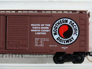 N Scale Micro-Trains MTL 22040 NP Northern Pacific 40' Box Car 8345 RTR