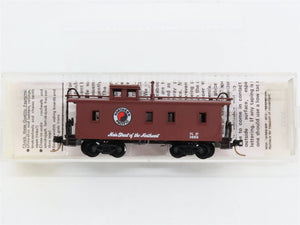 N Scale Micro-Trains MTL 51050 NP Northern Pacific 34' Wood-Sheathed Caboose RTR