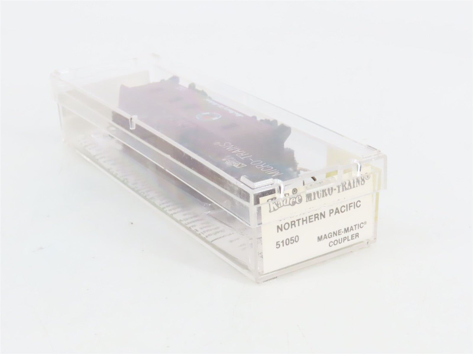 N Scale Micro-Trains MTL 51050 NP Northern Pacific 34' Wood-Sheathed Caboose RTR
