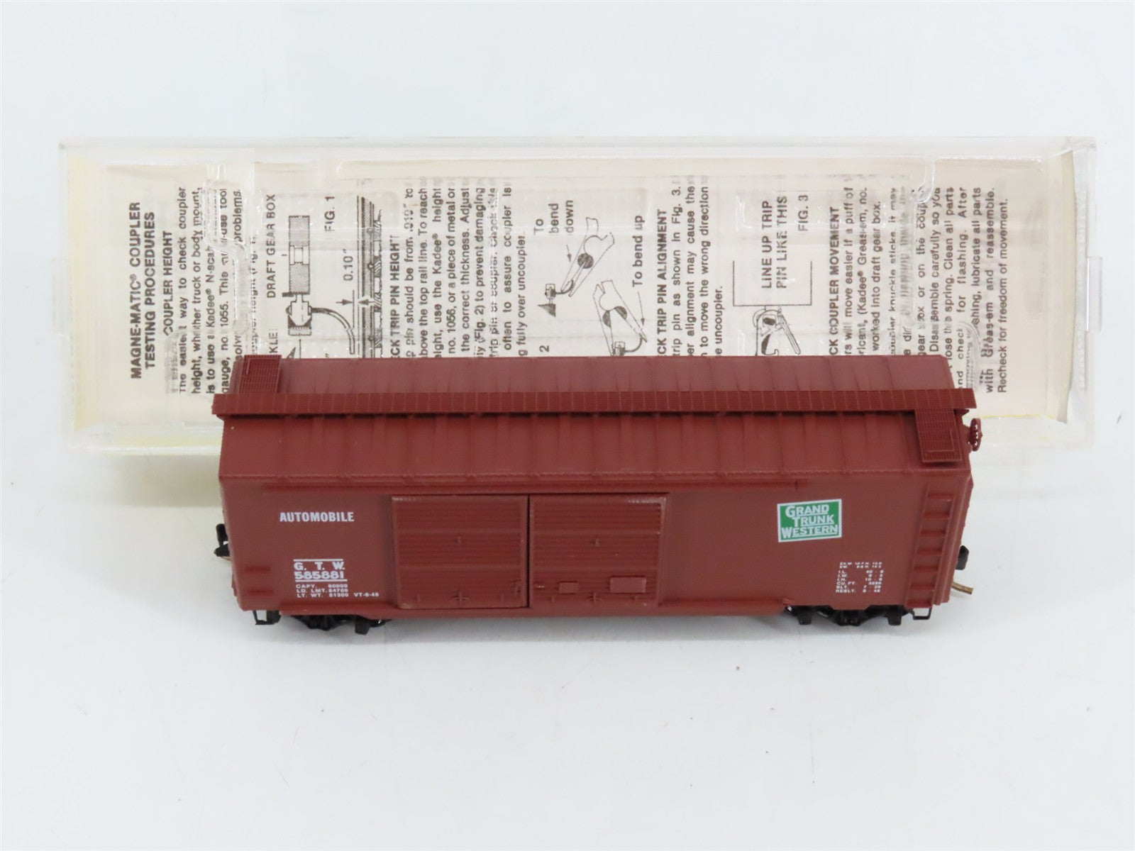 N Scale Micro-Trains MTL 23170 GTW Grand Trunk Western 40' Box Car 585881 RTR