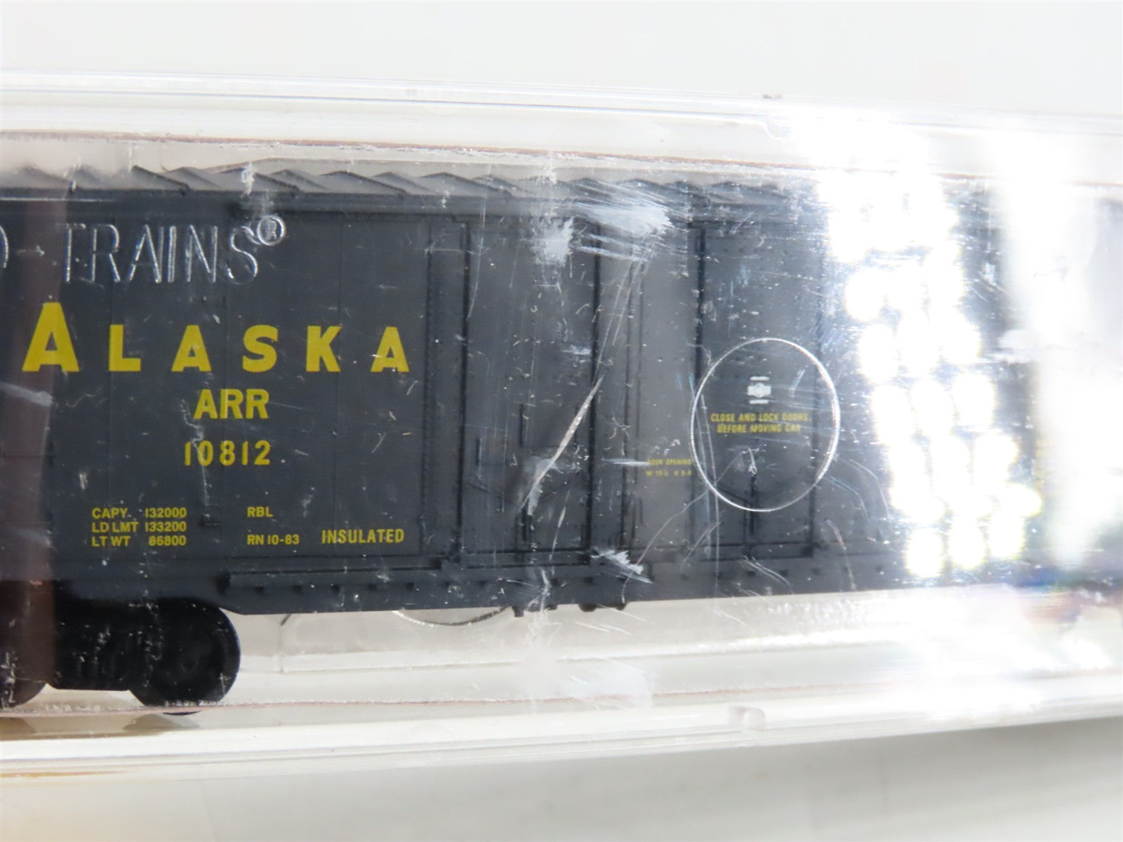 N Scale Micro-Trains MTL 75010 ARR Alaska Railroad 50' Plug Door Box Car RTR