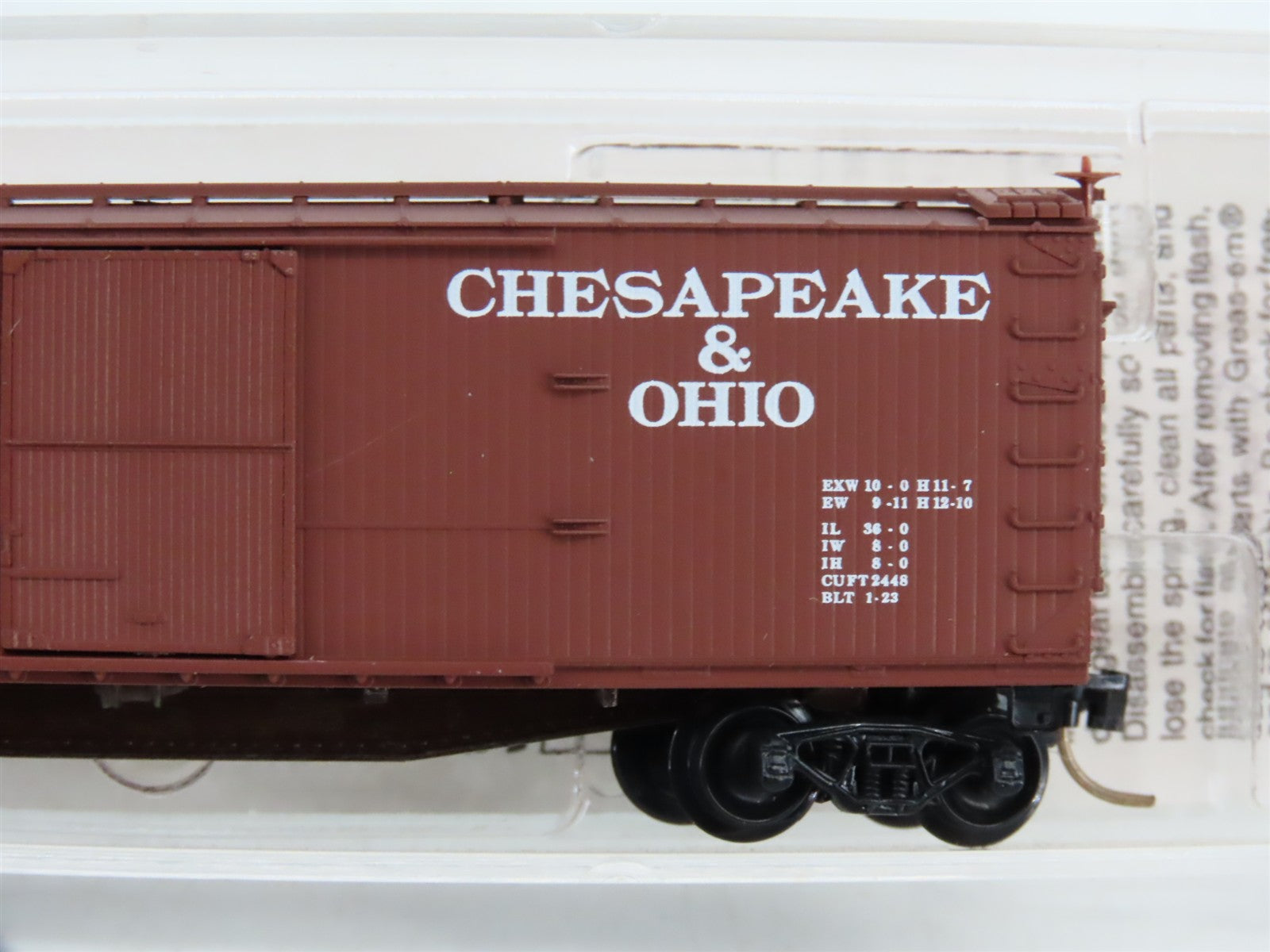 N Scale Micro-Trains MTL 39170 C&O Chesapeake & Ohio 40' Box Car 84827 RTR
