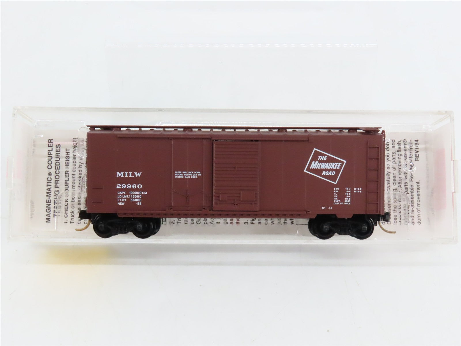 N Scale Micro-Trains MTL 22180 MILW Milwaukee Road 40' Box Car 29960 RTR
