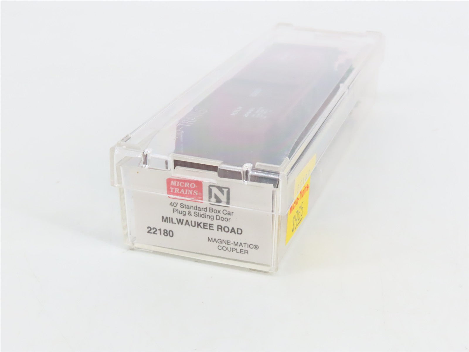 N Scale Micro-Trains MTL 22180 MILW Milwaukee Road 40' Box Car 29960 RTR