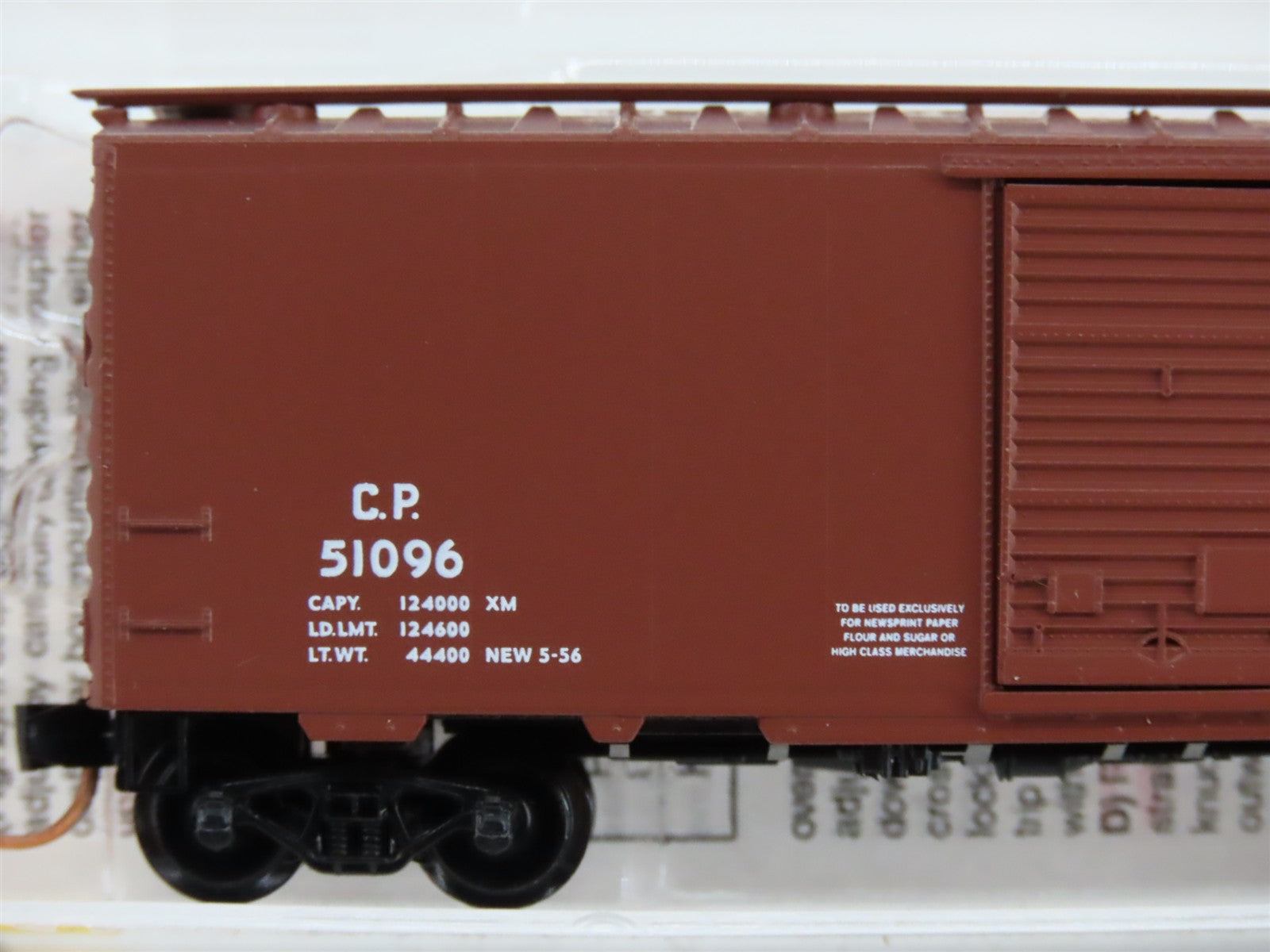 N Scale Micro-Trains MTL 20436/3 C.P. Canadian Pacific 40' Box Car 51096 RTR