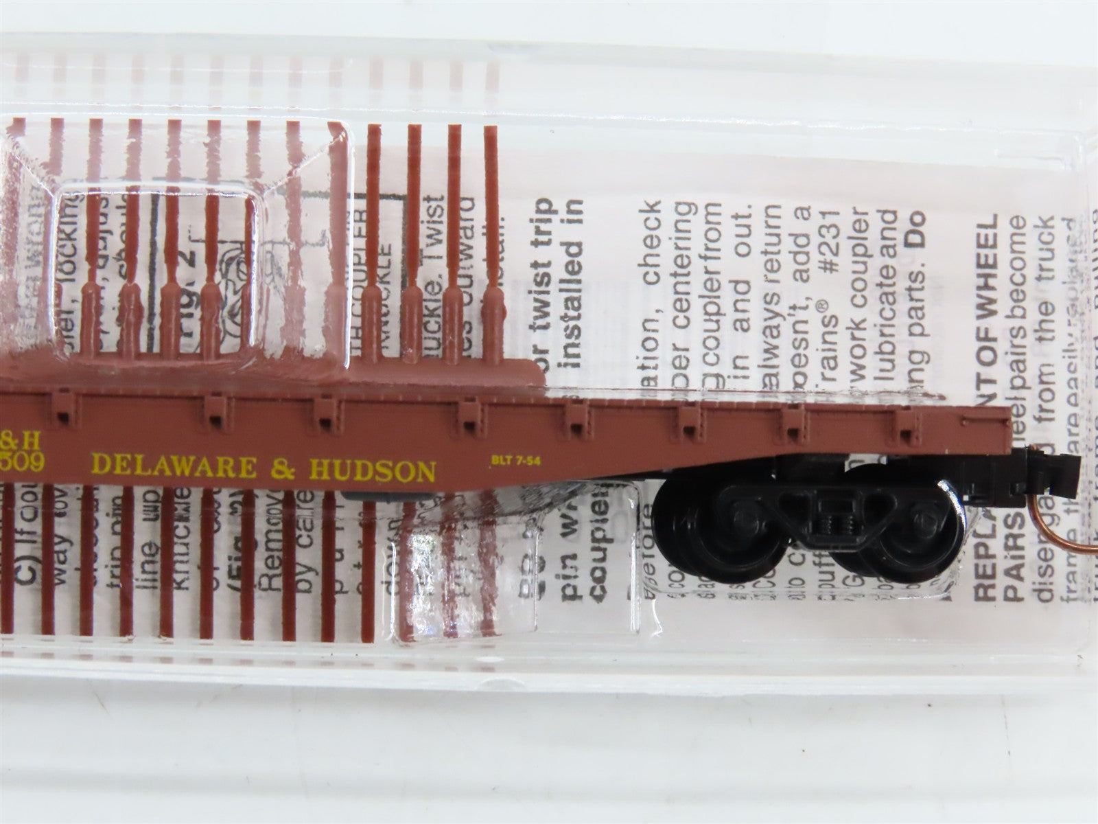 N Scale Micro-Trains MTL 45210 Delaware & Hudson 50' Fishbelly Side Flat Car RTR