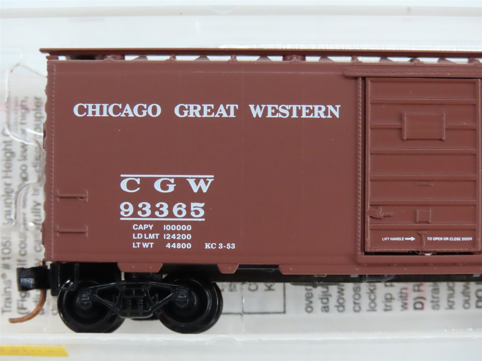 N Scale Micro-Trains MTL 20466 CGW Chicago Great Western 40' Box Car 93365 RTR
